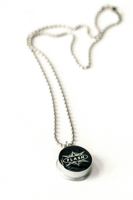 1001 - Flash Pendant in Black Silver